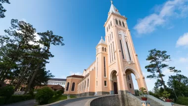 Thuê xe du lịch AN GIANG đi TP ĐÀ LẠT